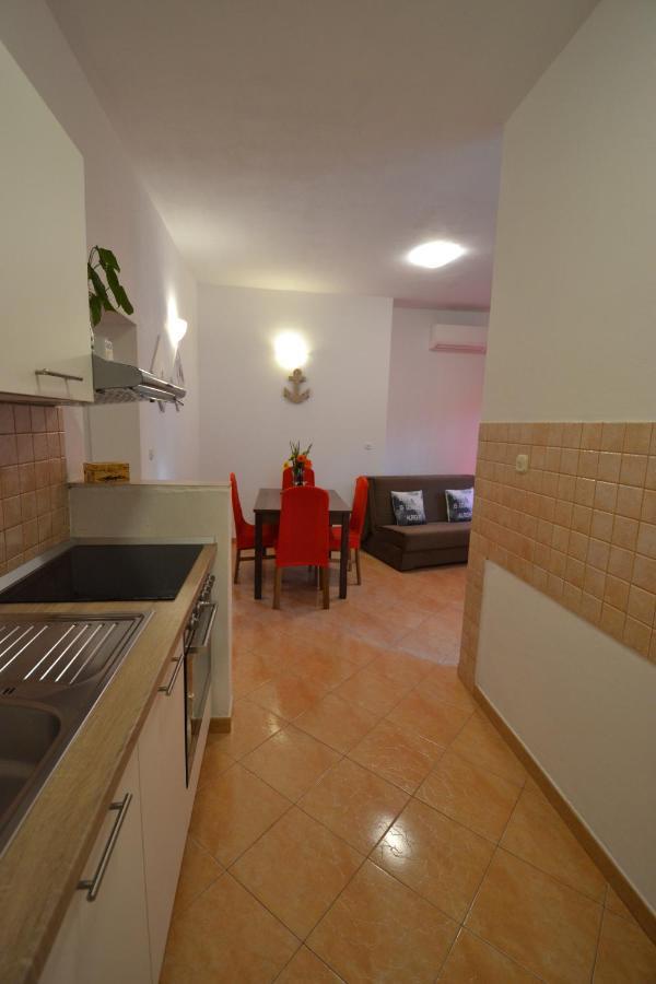 Apartman Nakić Split Zewnętrze zdjęcie