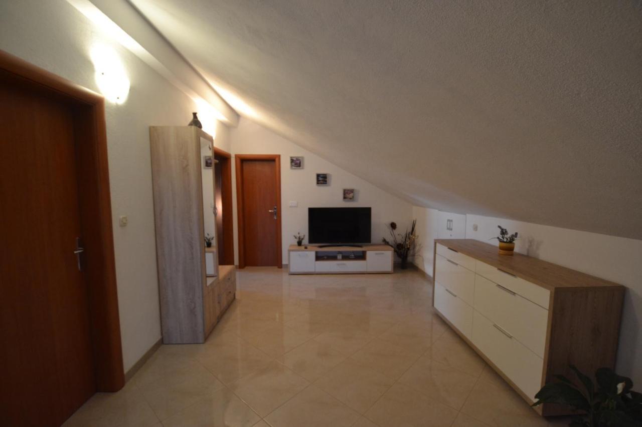 Apartman Nakić Split Zewnętrze zdjęcie